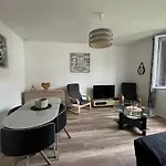 Les D'albatre, Le 56