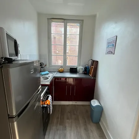 Les D'albatre, Le 56 *